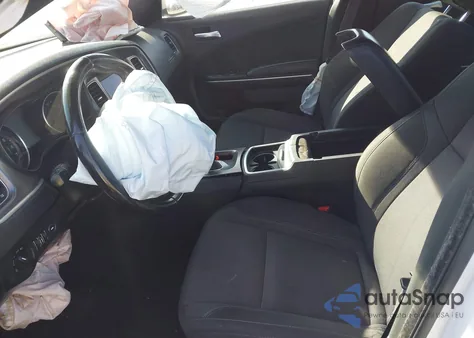 2019 Dodge Charger Sxt Rwd z USA, uszkodzony, nr VIN 2C3CDXBG2KH664744